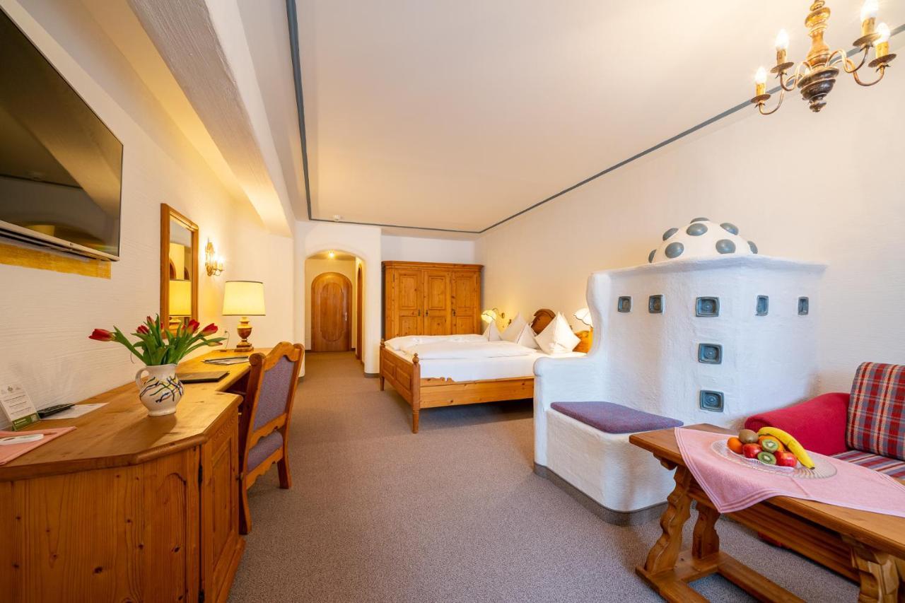 Hotel Trattlerhof Bad Kleinkirchheim Exteriör bild